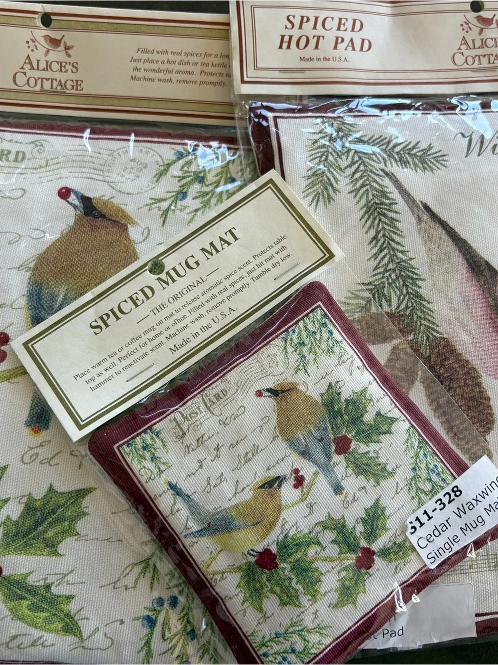 Alice's Cottage Spiced Hot Pads & Mug Mat Birds Flowers Garden Motif Brand New